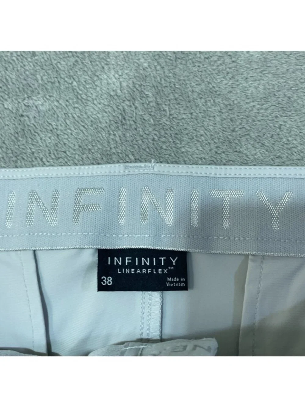NWT Infinity Men's 38 Linearflex Performance Shorts Light Gray 4-Way Stretch